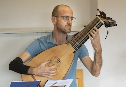 https://associaciojca.org/media/11. Raimondo Mantione.jpg